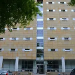 Ds Za Kolumnami Vandrerhjem