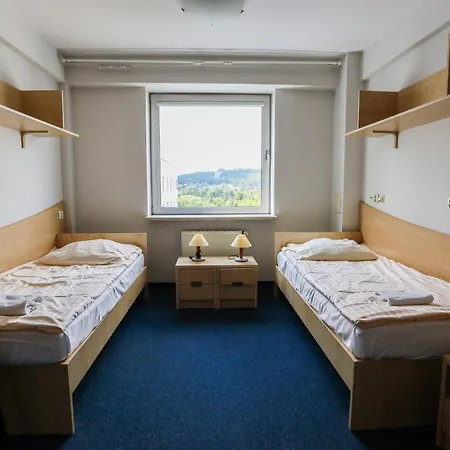 Ds Za Kolumnami Hostel *